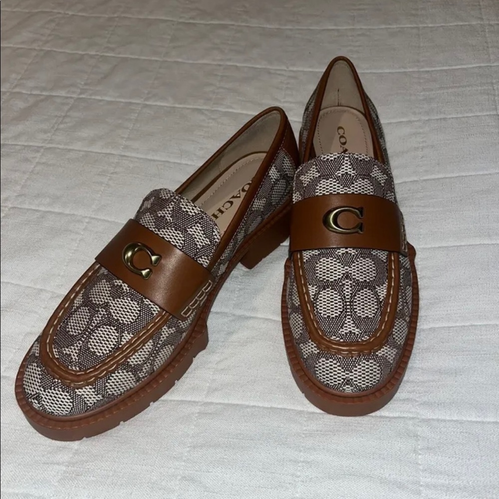 coach leah jacquard logo color block lug loafers